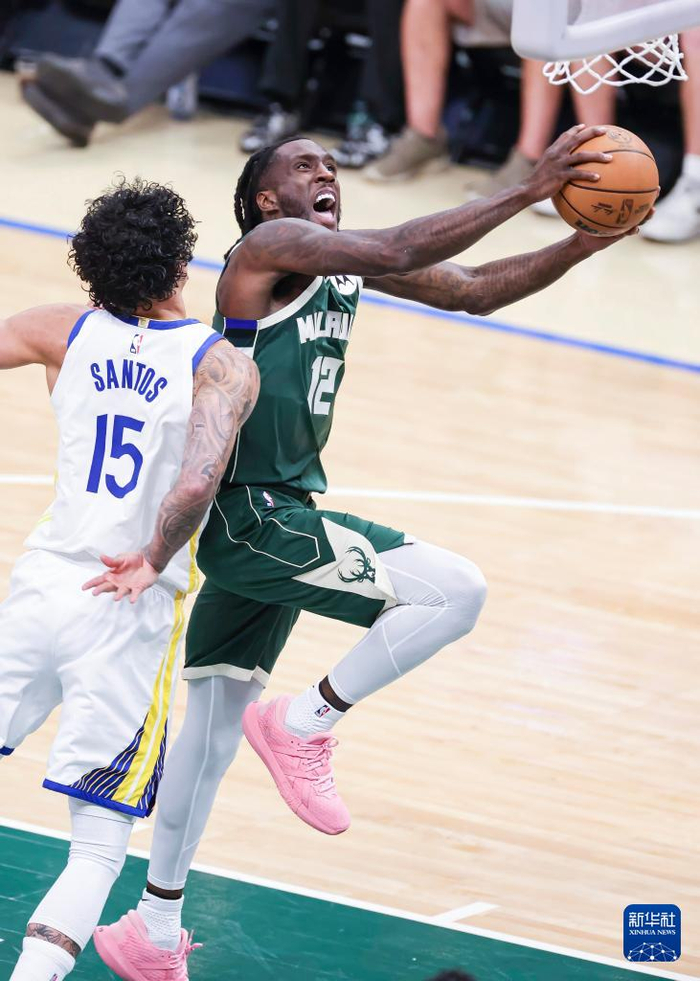 关于赛地聚焦：欧篮联集结日热度飙升，密尔沃基雄鹿临场应变，气氛紧张，身体对抗强度拉满的信息