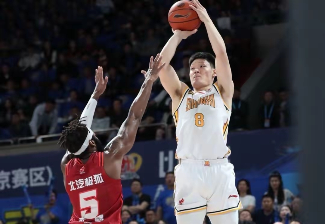 北京首钢迎意甲关键赛；赛后回应争议；信心回归；赛季目标并未改变的简单介绍